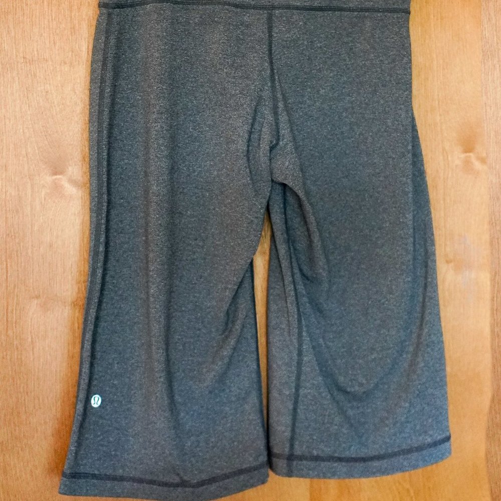 LULULEMON, wide leg crop